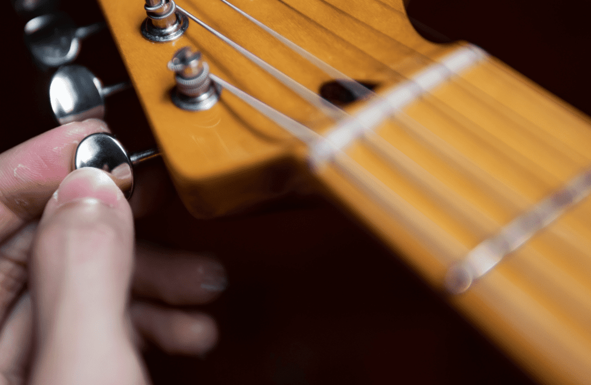 How To Tune A Guitar by Ear Guitar Pick Reviews