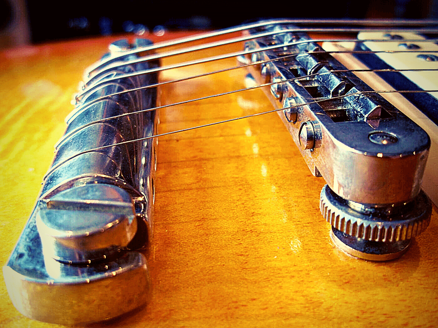 top-wrapping-guitar-strings-how-to-break-less-guitar-strings