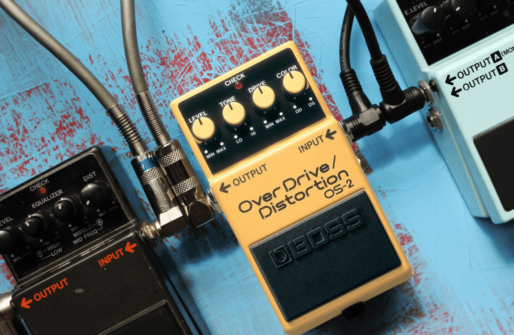 Boss OS-2 in a guitar pedal chain