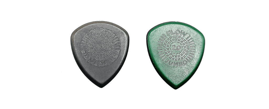 Dunlop Flow next to Dunlop Flow Jumbo Guitar Picks