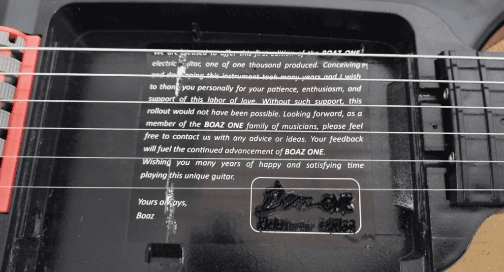 The cavity of the Boaz One guitar clearly shows that one of the cassetts doesn;t sits properly. The poor engraving most certainly didn't make this any better