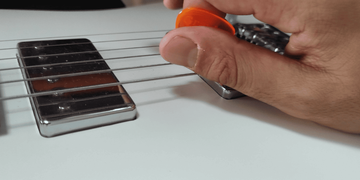 How to Do Pinch Harmonics Make Your Guitar Squeal Guitar Pick Reviews